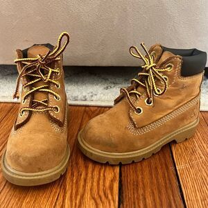 Timberland Wheat 6 Inch Classic Boot Toddler Size 6